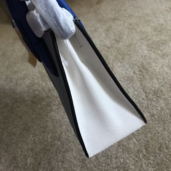 Michael Kors mercer bag - Picture 2 of 8